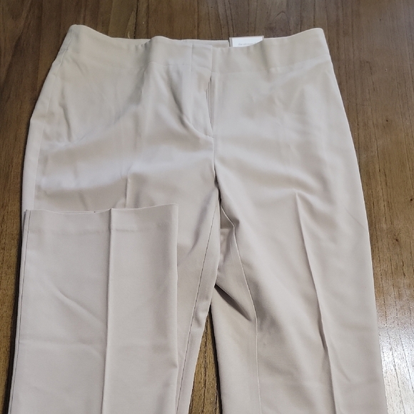 Chico's Light Beige Trousers - Picture 2 of 5